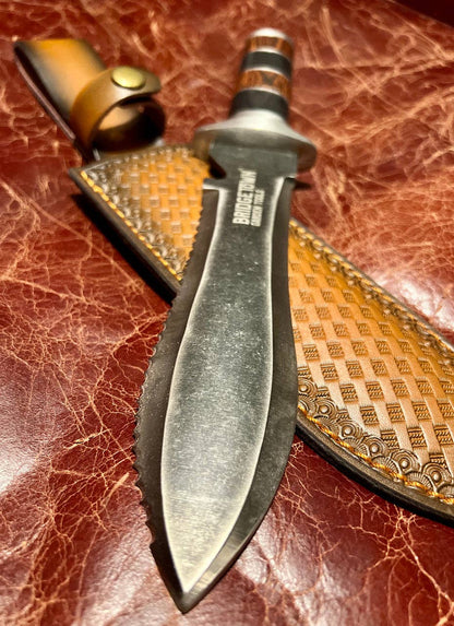 Hero Hori Gardening Knife with leather sheath & sharpener
