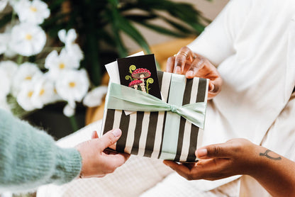 Mini Gift Card Sets | Mushrooms on Black
