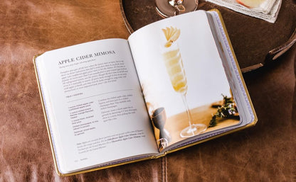 Bubbly: A Collection of Champagne and Sparkling Cocktails: A Collection of Champagne and Sparkling Cocktails