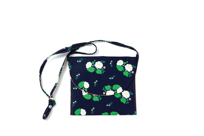Sew Bags: The Practical Guide to Making Purses, Totes, Clutches & More; 13 Skill-Building Projects