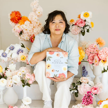The New Art of Paper Flowers: The Complete Guide to Crafting Gorgeous Crepe Paper Flowers: The Complete Guide to Crafting Gorgeous Crepe Paper Flowers