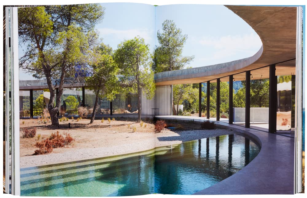 Sublime Hideaways: Remote Retreats and Residencies by Gestalten