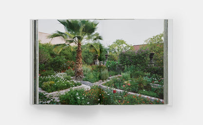 Glorious Gardens: Private Edens of the World's Leading Interior Designers: Private Edens of the World's Leading Interior Designers