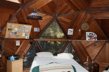 Handmade Utopia: Back-To-The-Land Architecture in Northern California