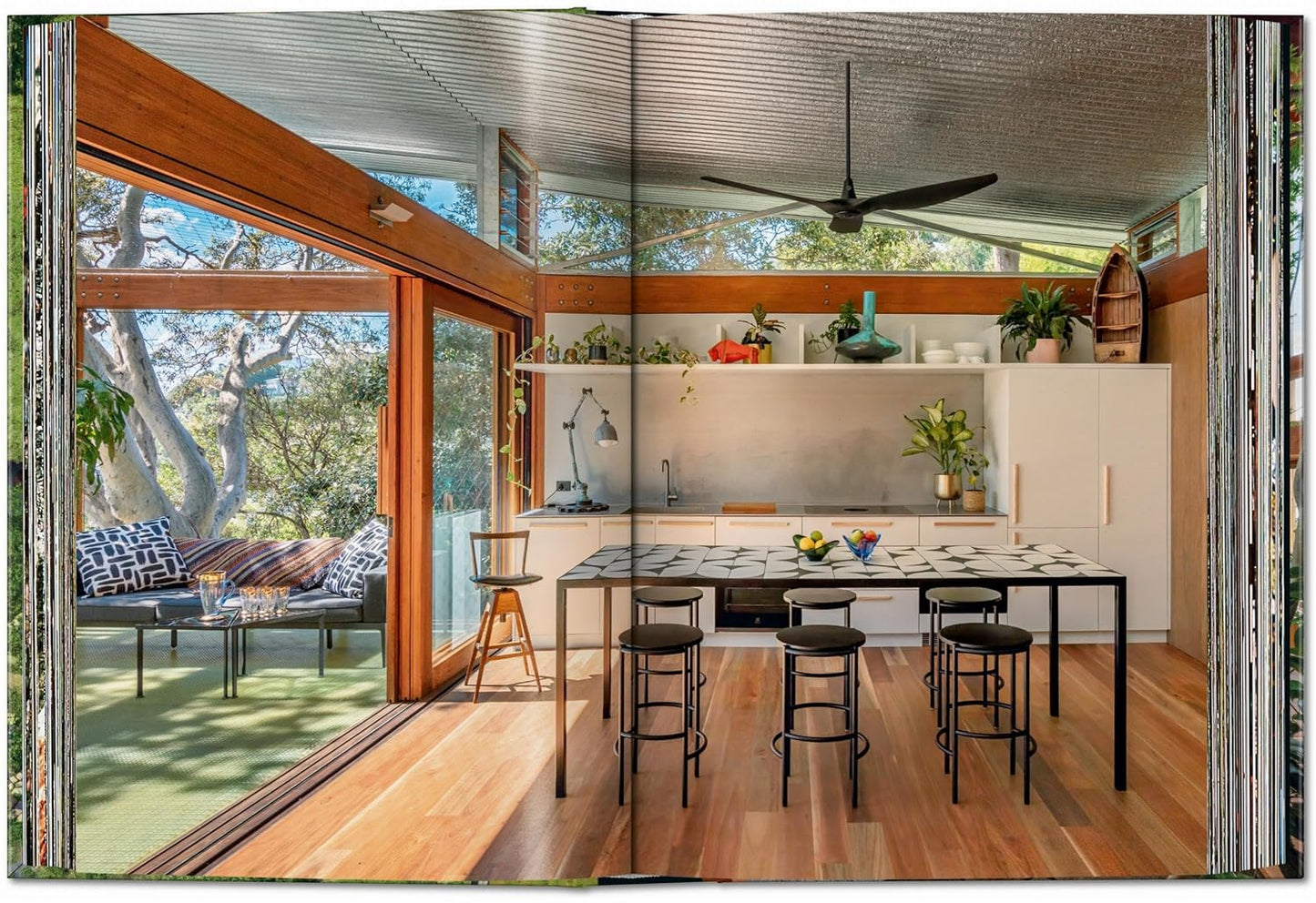 Homes for Our Time - Sustainable Living
