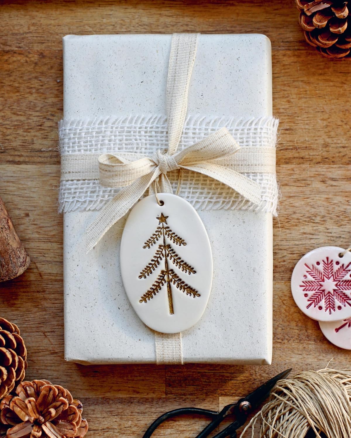 Making Pottery Without a Kiln: Happy Little Projects to Make for Your Home by Daniela Schmidt-Kohl