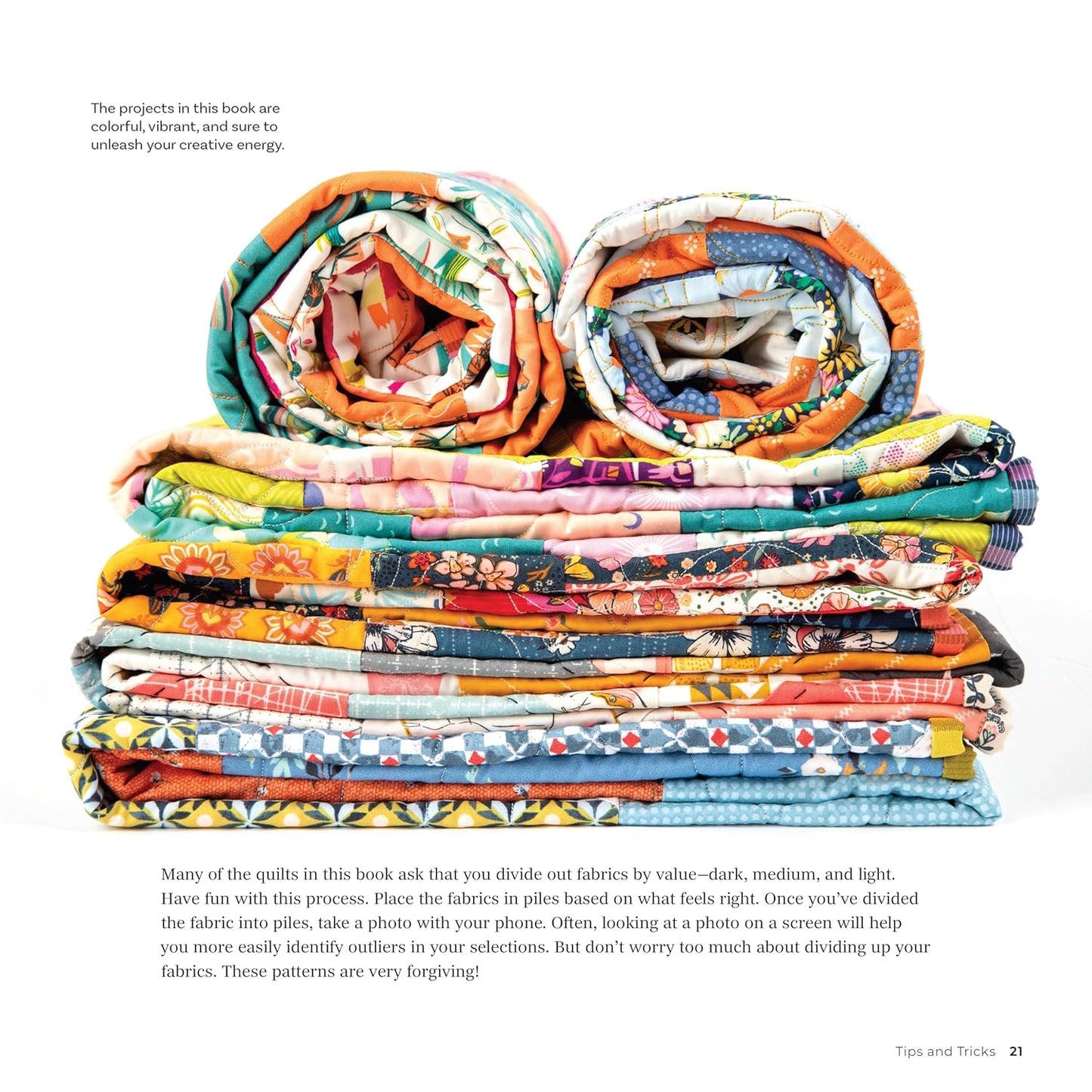 10-Inch Square Quilt Block Book: 40+ Quilt Patterns Using Your Favorite Pre-Cuts by Carolina Moore