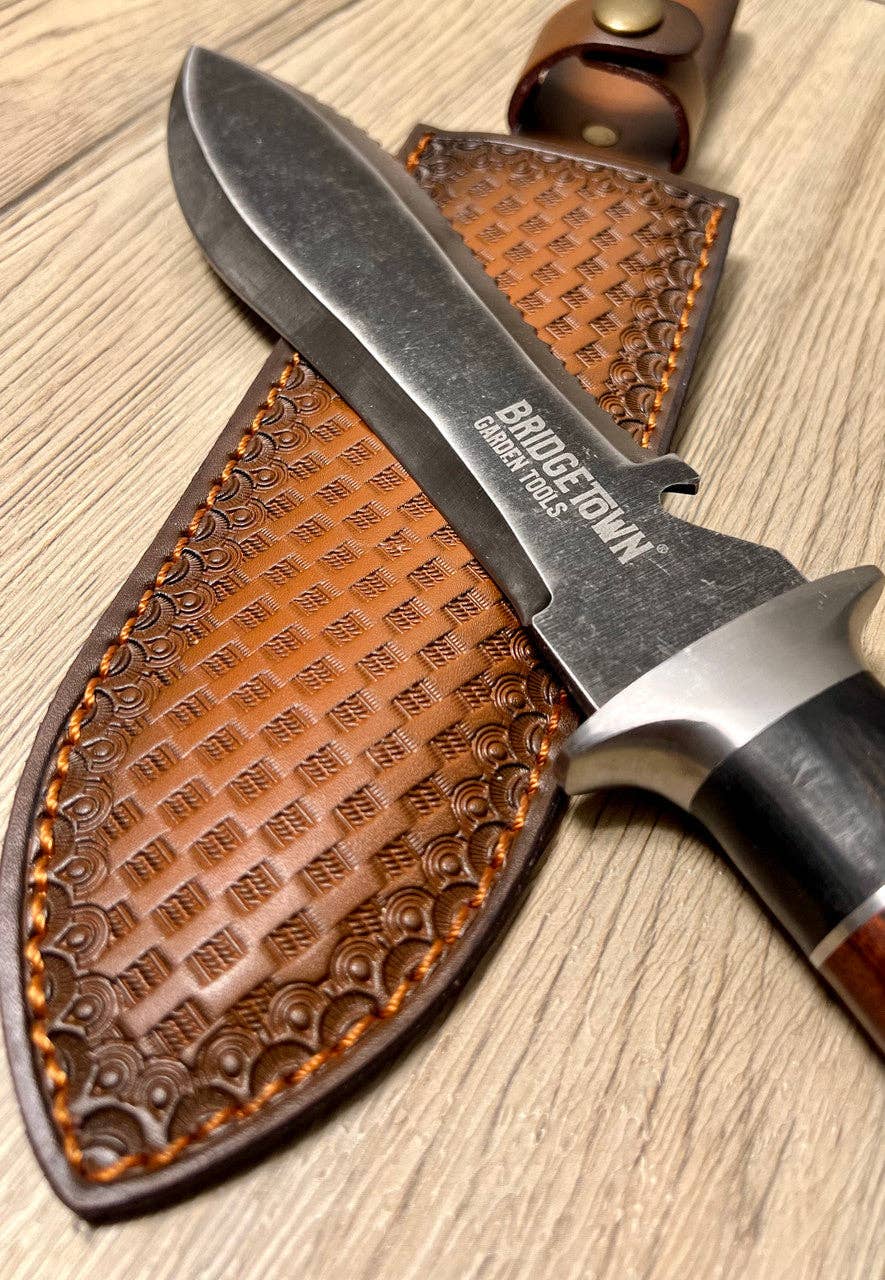 Hero Hori Gardening Knife with leather sheath & sharpener