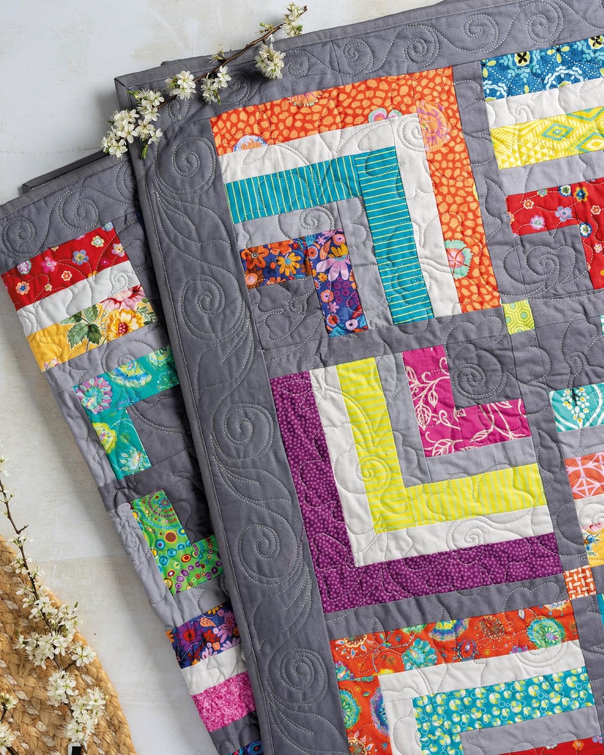 Scrap Quilts from Crumbs, Strips and Strings: Use Up Every Last Piece with 15 Scrap Quilt Patterns: Use Up Every Last Piece with 15 Scrap Quilt Patterns