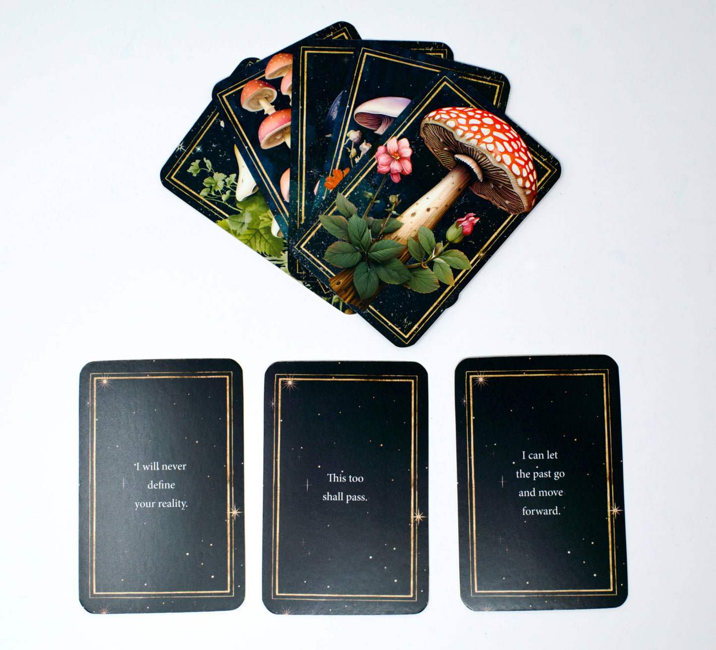 Mushrooms: Daily Doses of Wisdom (36 Gilt-Edged Full-Color Cards): Daily Doses of Wisdom (36 Gilt-Edged Full-Color Cards)